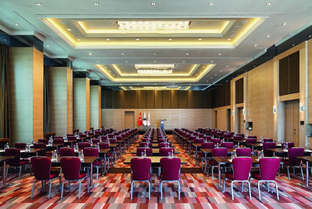 Movenpick Hotel Ankara Exterior photo